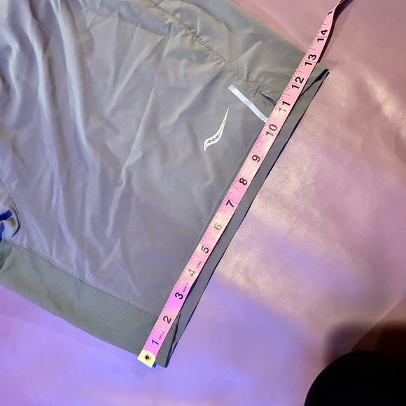 Saucony Gray Athletic Shorts - Picture 13 of 13